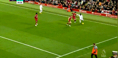 曼联1-1遭保级队逼平引热议，球迷愤怒点评，揪出最大罪人