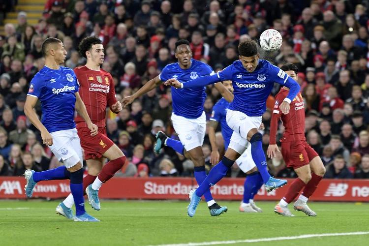 都灵主帅：我很尊重斯帕莱蒂，我们必须带着创造历史的信念比赛