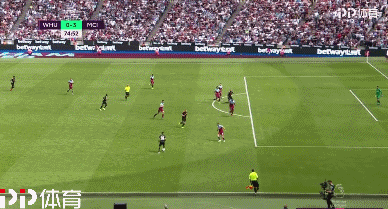 篮球NBA裁判再陷争议，两队抗议判罚